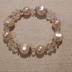 Elegant Pearl  Bracelet